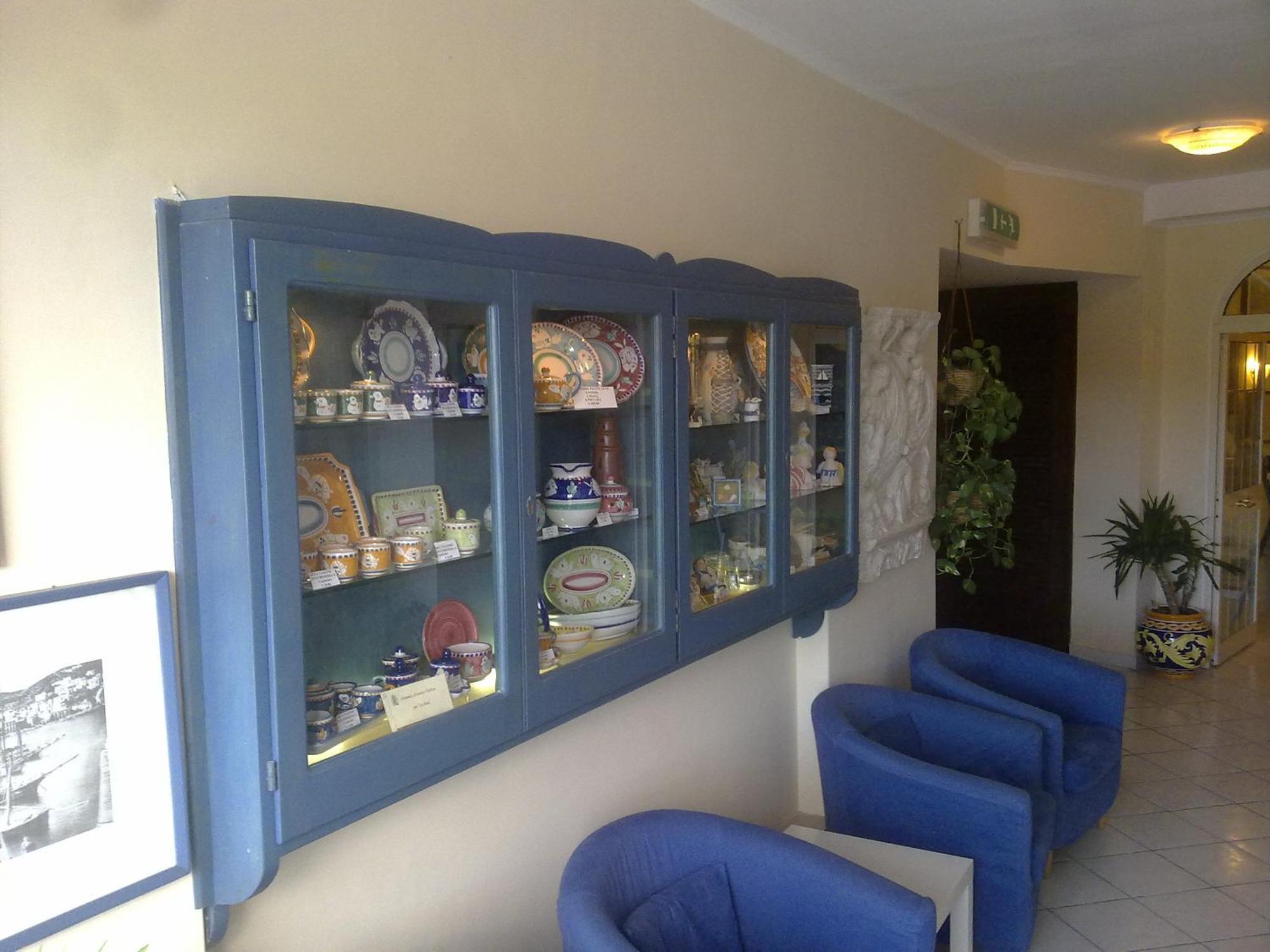Hotel La Baia Ponza Extérieur photo